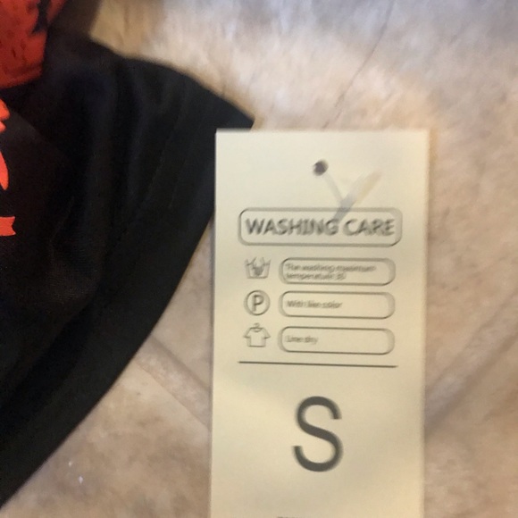 Dragon crop - Picture 2 of 3